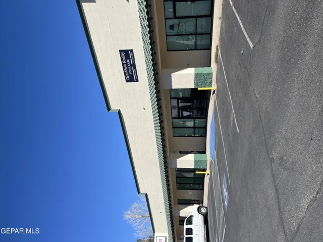 681 Horizon Boulevard, Socorro, Tx 79927