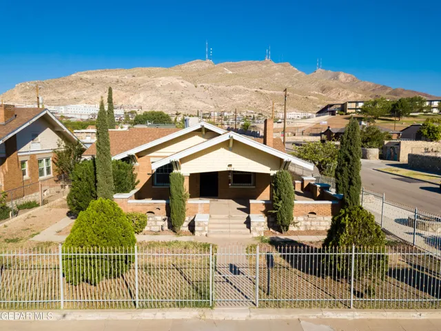 2129 Grant Avenue, El Paso, Tx 79930