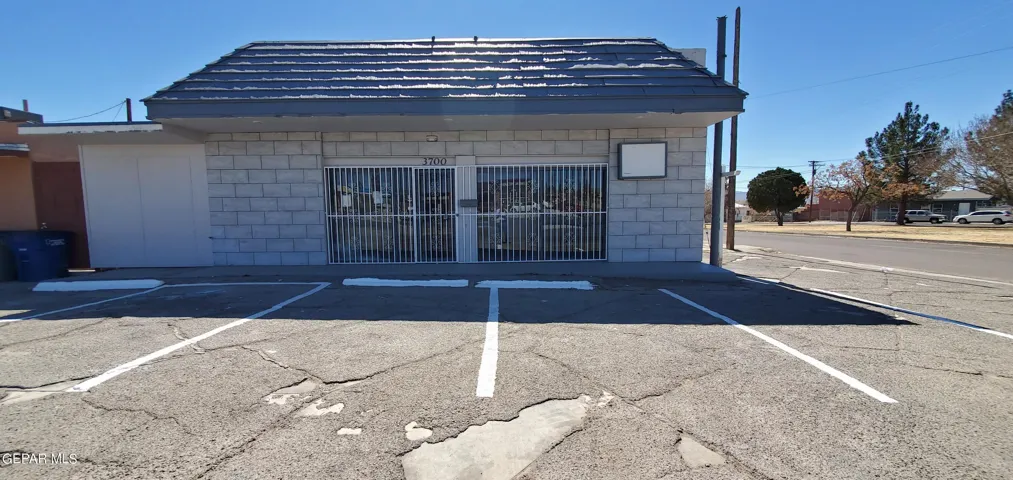 3700 Bliss Avenue, El Paso, Tx 79903