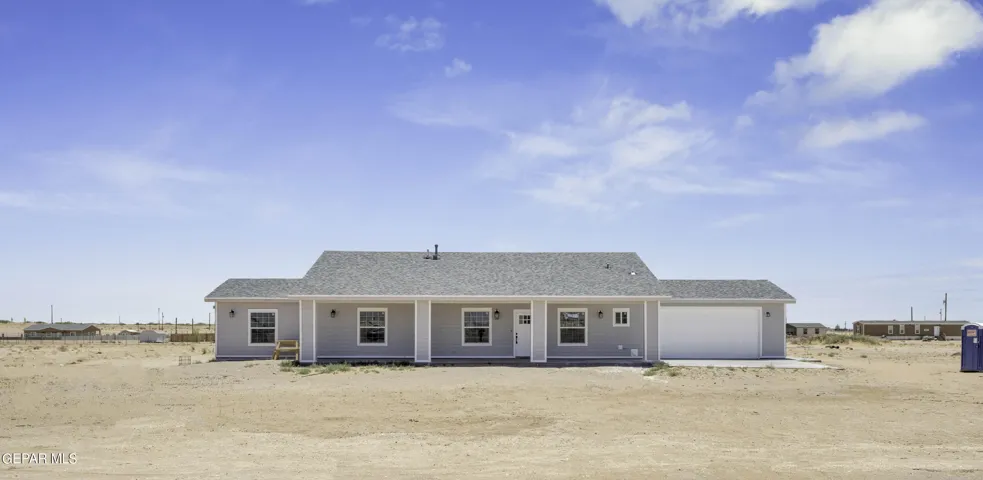 1380 Arasian Desert Drive, Chaparral, Nm 88081