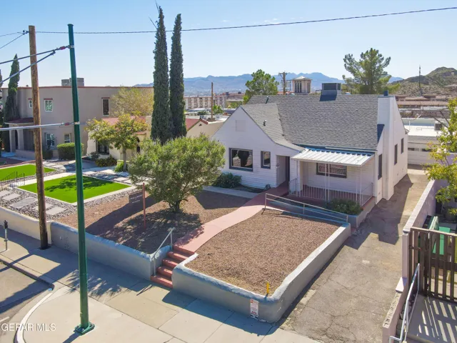 2515 Stanton, El Paso, Tx 79902