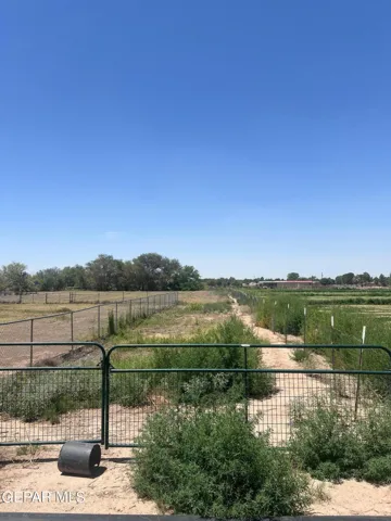 12468 Mankato Road, Clint, Tx 79836