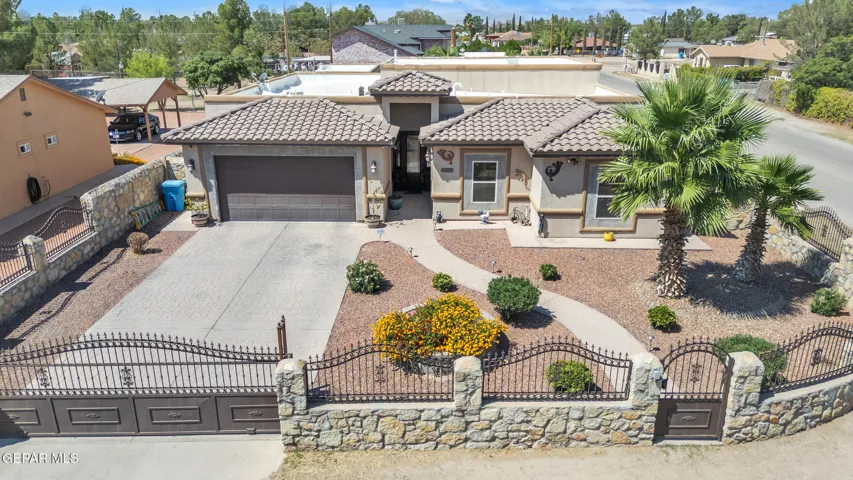 10436 El Cid Drive, Socorro, Tx 79927