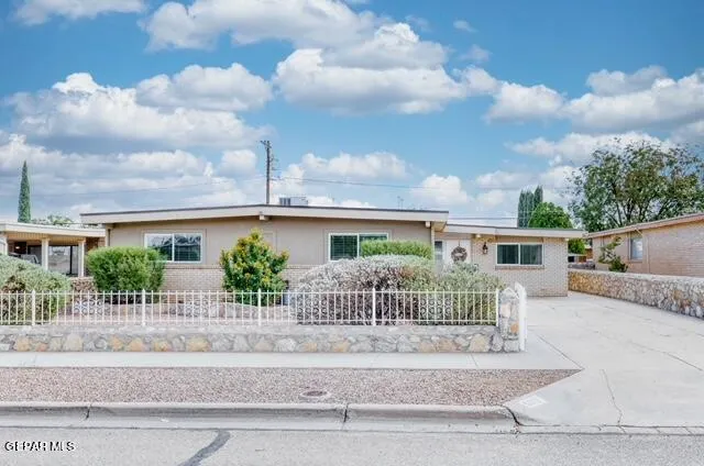 5212 Prince Edward Avenue, El Paso, Tx 79924