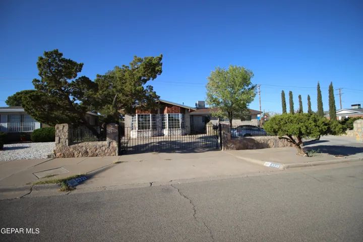 5321 La Taste Avenue, El Paso, Tx 79924