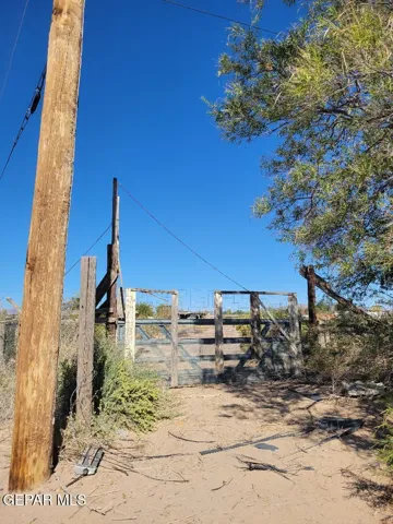 721 E E Joy Drive, Anthony, Nm 88021