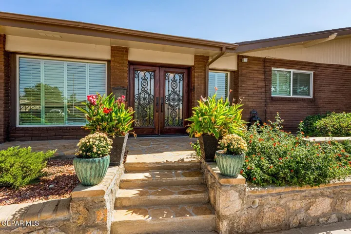 4244 Ridgecrest Drive, El Paso, Tx 79902