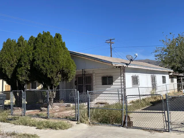 618 Delaware Avenue, Alamogordo, Nm 88310