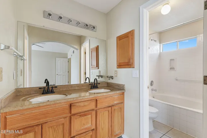 1170