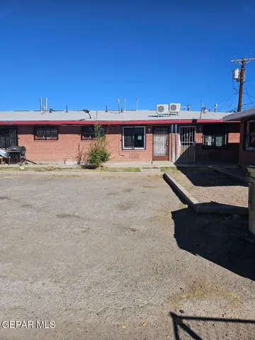 8738 Robert Drive, 1, El Paso, Tx 79904