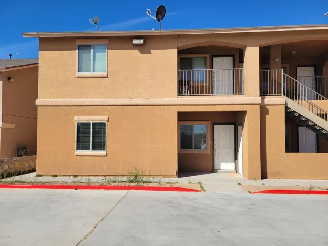 3408 Blue Earth Lane, B, El Paso, Tx 79936