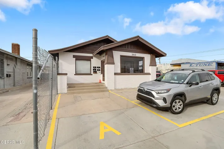 3615 Pershing Drive, A, El Paso, Tx 79903