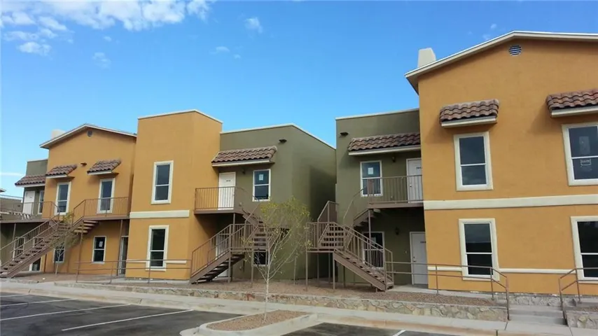 5030 Fairbanks Drive, 206-b, El Paso, Tx 79924