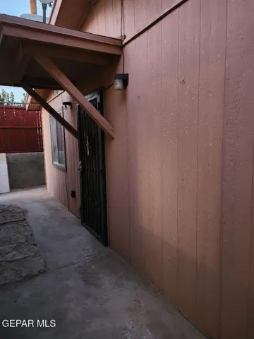 10013 Armstrong Drive, C, Socorro, Tx 79927