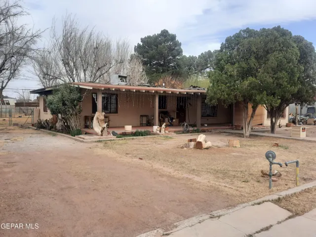 8033 Bowen Road, El Paso, Tx 79915