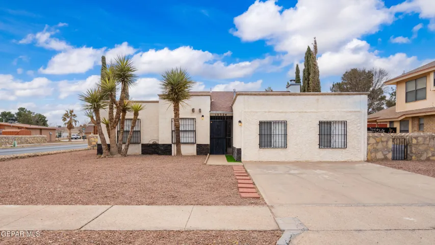 15324 Fairwood Court, Horizon City, Tx 79928