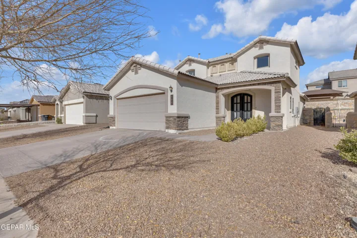 790 Pixton Road, Horizon City, Tx 79928