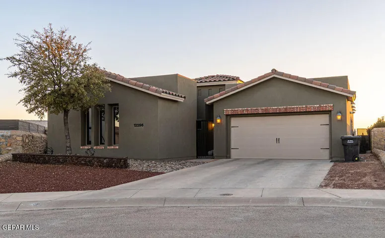 12296 Chelmsford Avenue, Horizon City, Tx 79928
