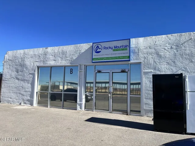 6324 Doniphan, B, El Paso, Tx 79932