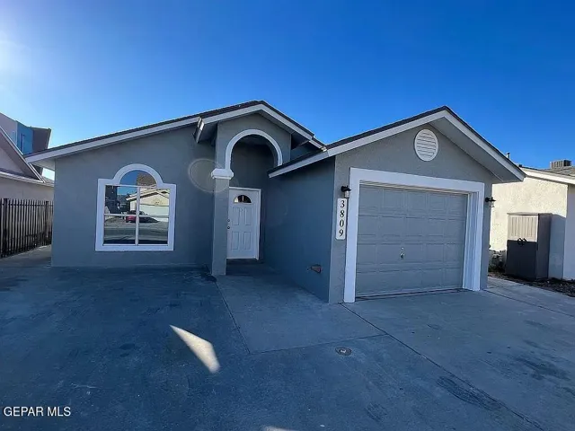 3809 Tierra Zafiro Drive, El Paso, Tx 79938