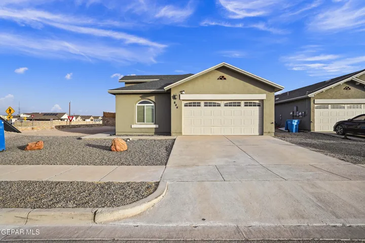 844 Nena Shapleigh, El Paso, Tx 79927
