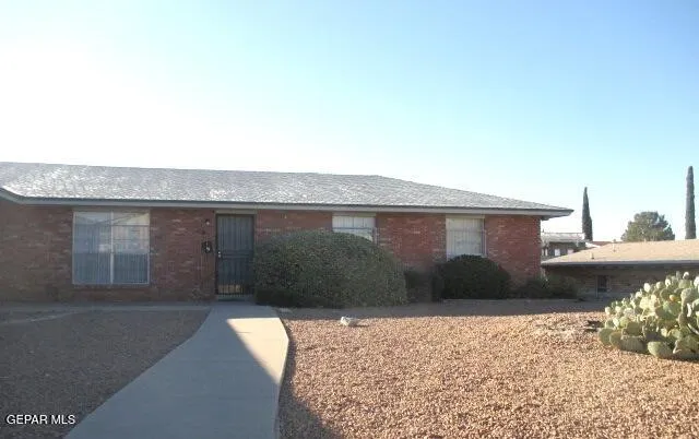 6601 Escondido Drive, B, El Paso, Tx 79912