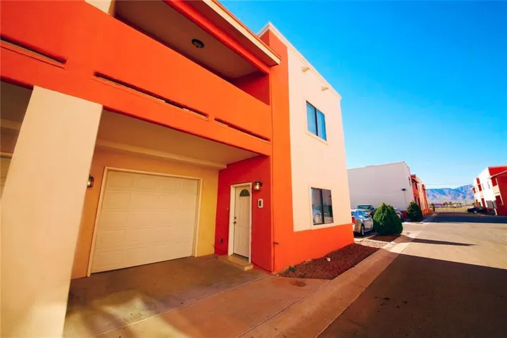 10132 Dyer Street, 22, El Paso, Tx 79924
