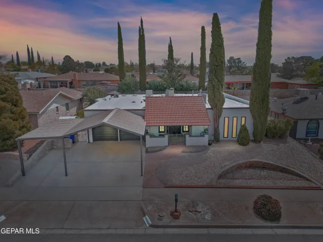 1672 Robert Wynn Street, El Paso, Tx 79936