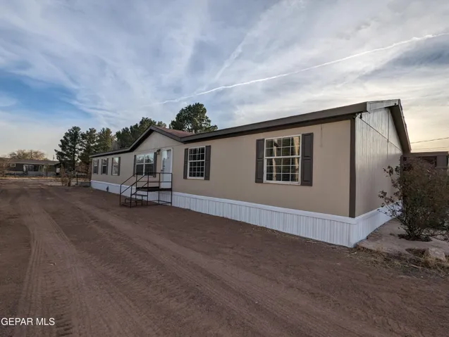 552 Liahona Drive, Socorro, Tx 79927