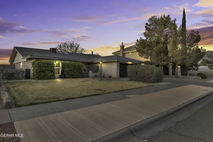 569 Bluff Canyon Circle, El Paso, Tx 79912