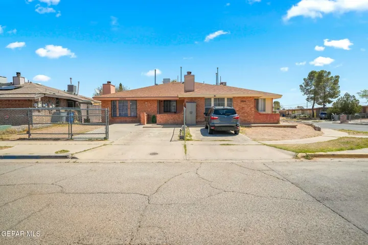 10202 Silver Strand Place, El Paso, Tx 79924