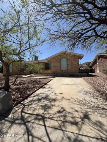 9041 Eclipse Street, El Paso, Tx 79904