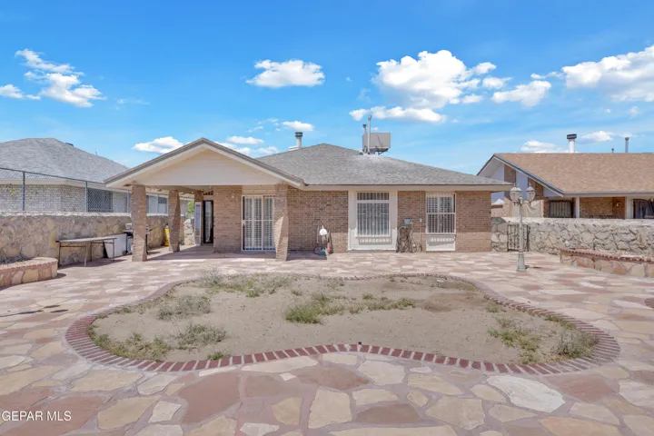1170