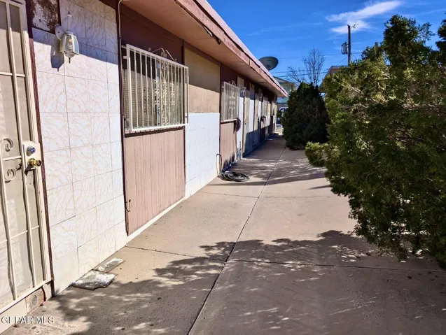 1170