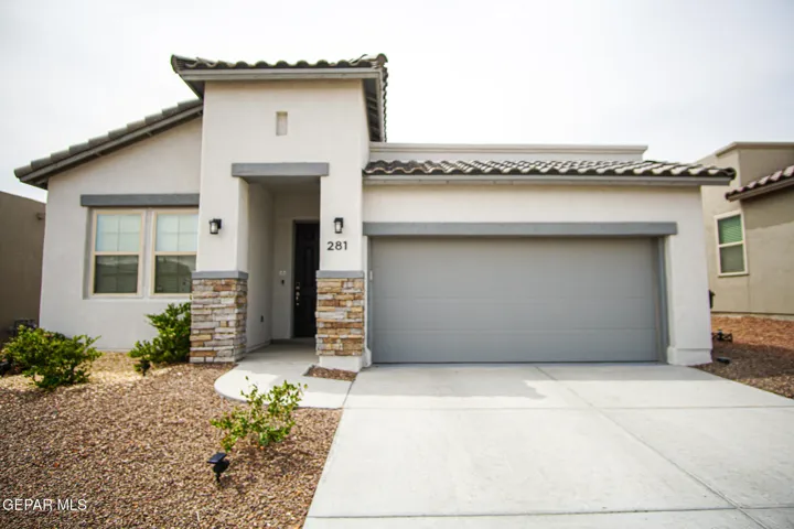 281 Staffs Way, El Paso, Tx 79928
