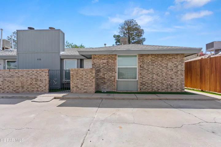 630 White Cliffs Drive, A, El Paso, Tx 79912