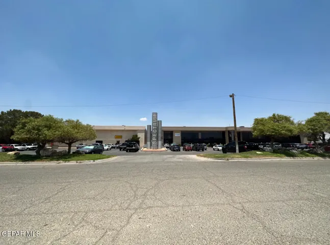 8201 Lockheed Drive 135, El Paso, Texas 79925