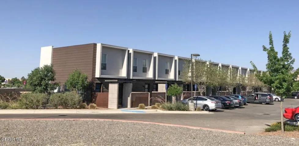 6262 Woodrow Bean, 8, El Paso, Tx 79924