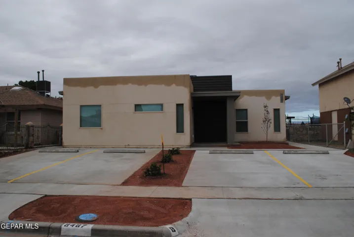 9467 Landry Mckee Lane, B, El Paso, Tx 79907
