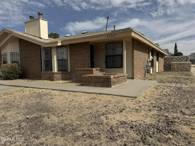 11357 Lake Erie Drive, El Paso, Tx 79936