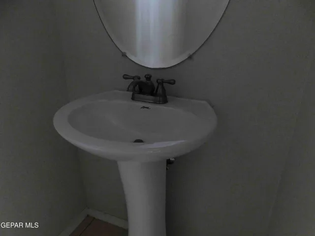 1170