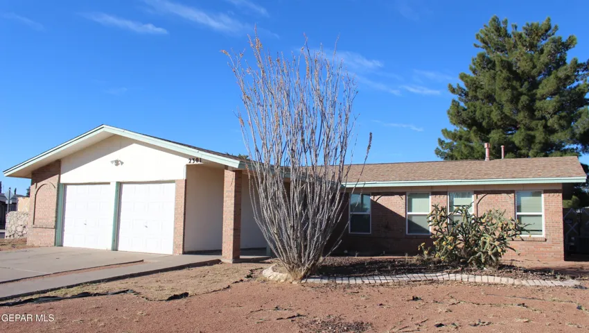 2301 Gene Littler Drive, El Paso, Texas 79936