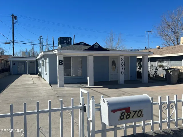 8870 Sunland Road, El Paso, Texas 79907