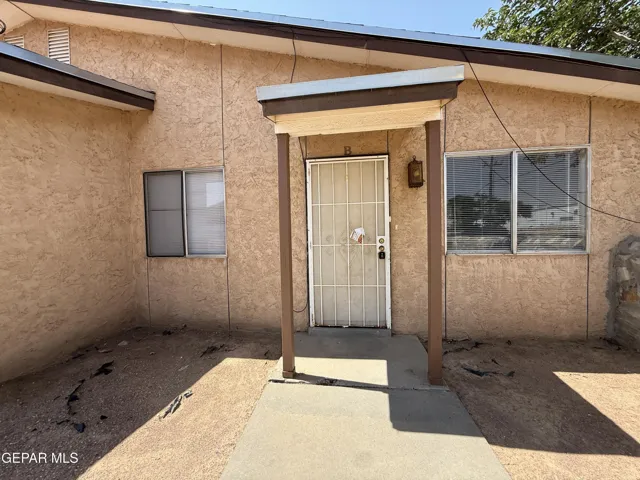 1905 Karen Sue Place, El Paso, Texas 79936