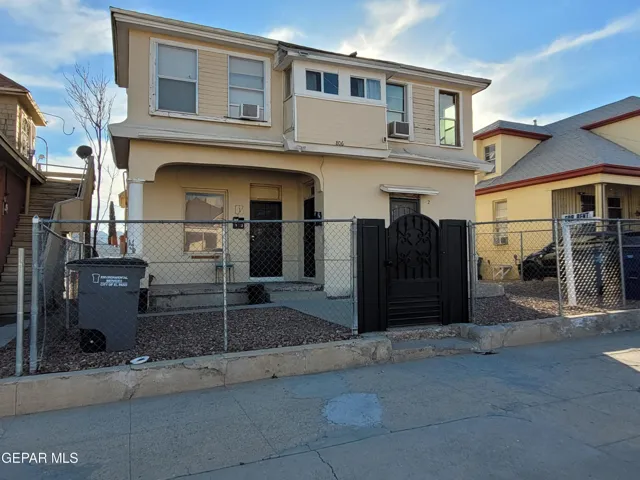 806 Mundy Drive, El Paso, Texas 79902