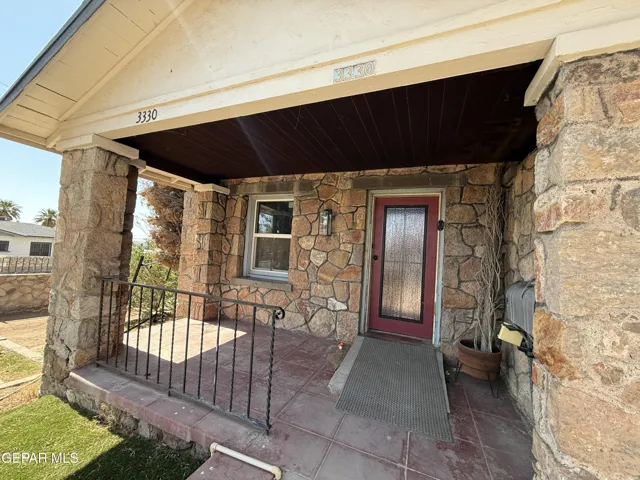 3330 Van Buren Avenue, El Paso, Texas 79930