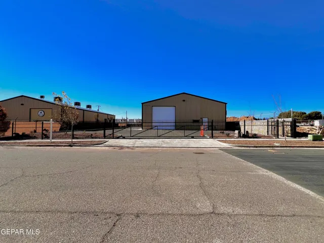 3605 Esper Drive, El Paso, Texas 79936