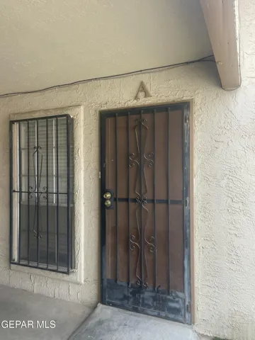10720 Forest Ridge Lane, El Paso, Texas 79935