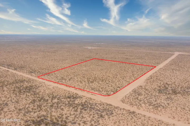 20 Guadalupe Ranch Road, Dell City, Texas 79837