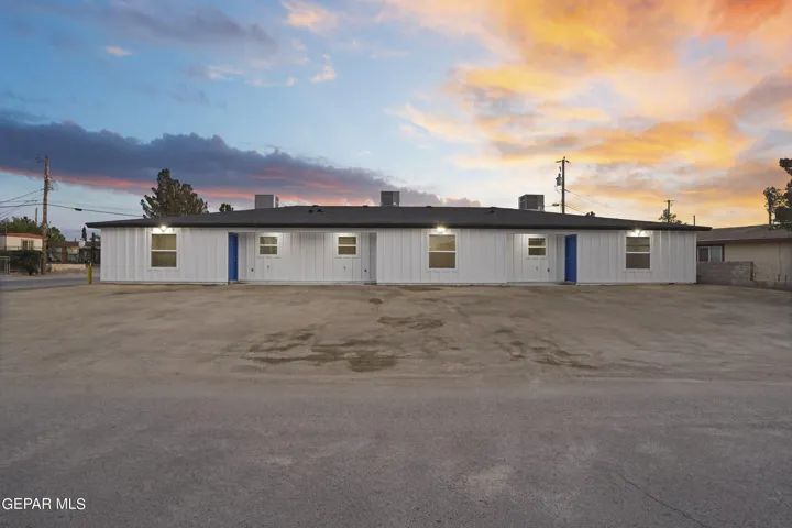 1298 Brisa Avenue, Fabens, Texas 79838